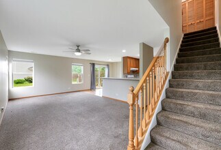 540 Wedgewood Cir in Lake In The Hills, IL - Building Photo - Building Photo