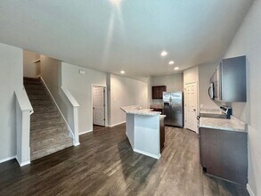 7122 Mesa Cliffs in Converse, TX - Building Photo - Building Photo