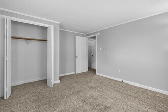 338 River Walk Dr in New Bern, NC - Building Photo - Building Photo