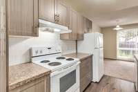 South Ridge Townhomes in Edmonton, AB - Building Photo - Building Photo