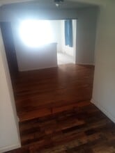 8 Murphy Ave in Westville, NJ - Building Photo - Building Photo