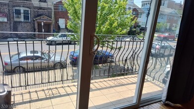 540 15th Ave in Newark, NJ - Building Photo - Building Photo