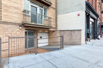 Williamsburg Mews in Brooklyn, NY - Building Photo - Building Photo