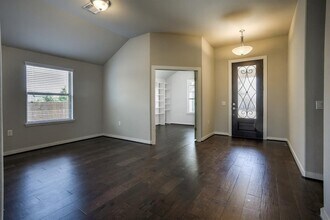 7108 Garnet Mill Ln in Austin, TX - Building Photo - Building Photo