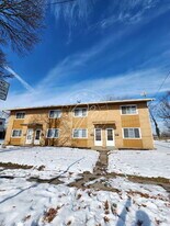 1932 Airline Ave in Toledo, OH - Building Photo