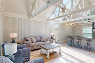 2171 N Forest Pkwy in College Station, TX - Building Photo - Building Photo