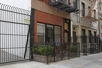 228 E 22nd St in New York, NY - Building Photo - Building Photo