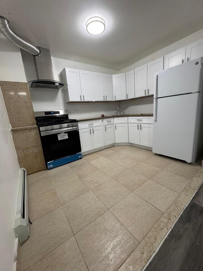 95-04 104th St in Queens, NY - Building Photo - Building Photo