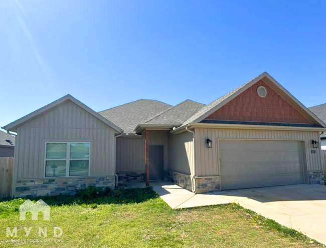 property at 1031 Pebble Pass