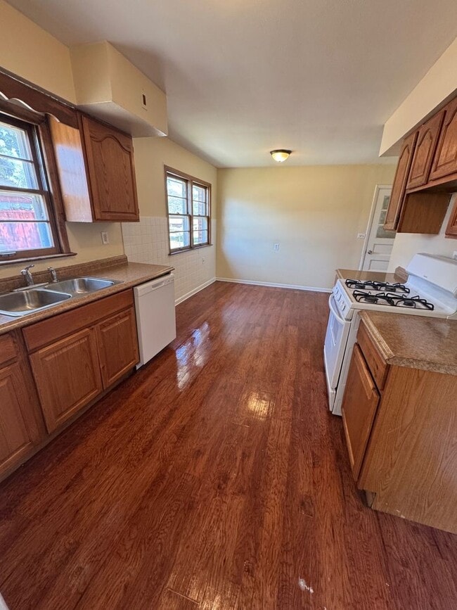 property at 815 Hoban Ave