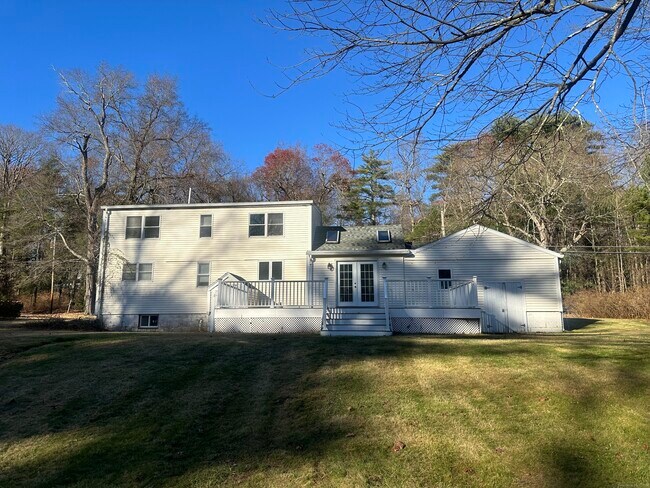 87 Scoville Rd in Avon, CT - Building Photo - Building Photo