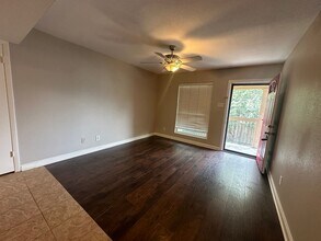 16120 Stuebner Airline Rd in Spring, TX - Building Photo - Building Photo