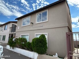 1321 W Vogel Ave in Phoenix, AZ - Building Photo