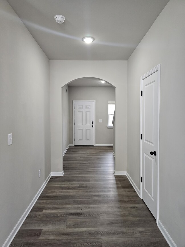 4220 Stoneygreen Ln in Charlotte, NC - Building Photo - Building Photo