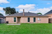 1435 Lazy Spring Dr in Missouri City, TX - Foto de edificio - Building Photo