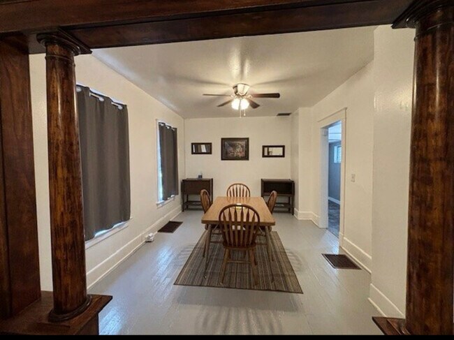 2344 Elm St in Toledo, OH - Foto de edificio - Building Photo