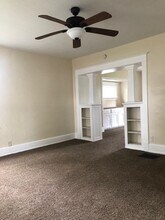 3827 Lockwood Ave-Unit -REAR in Toledo, OH - Building Photo - Building Photo