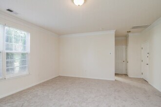 12529 Oakton Hunt Dr in Charlotte, NC - Building Photo - Building Photo