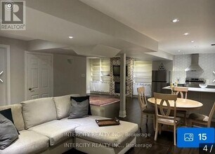 110 Lio Ave in Vaughan, ON - Building Photo - Building Photo