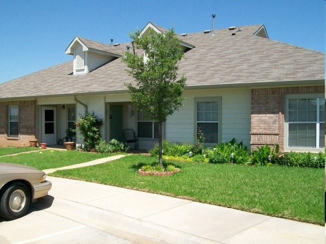 Red River Senior Village in Vernon, TX - Building Photo - Building Photo