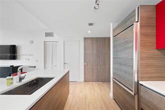 1100 S Miami Ave, Unit # 3102 in Miami, FL - Building Photo - Building Photo