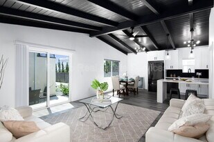 8331 Neva Ave in San Diego, CA - Building Photo