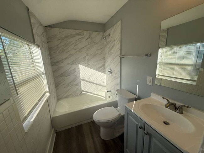 2135 Oakley Ave S in St. Petersburg, FL - Building Photo - Building Photo