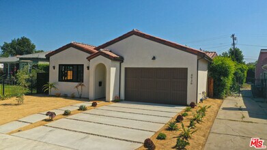 4936 Coolidge Ave in Culver City, CA - Building Photo - Building Photo