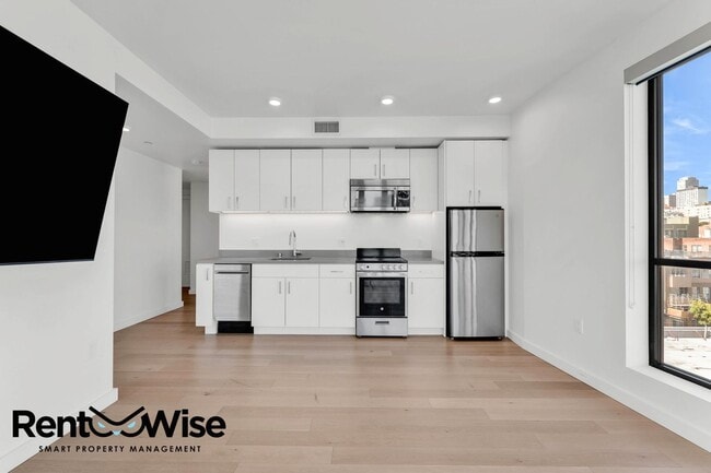 property at 1201 Sutter St