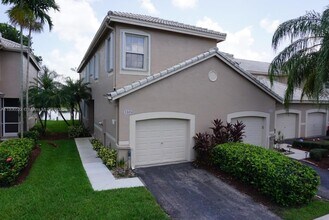 1868 Salerno Cir in Weston, FL - Building Photo - Building Photo
