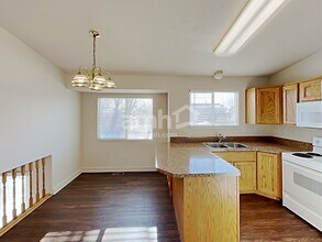 2413 W 1915 N in Clinton, UT - Building Photo - Building Photo