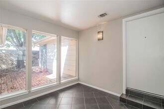 4724 Washburn Ave in Fort Worth, TX - Building Photo - Building Photo