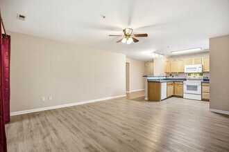 3000 Trailwood Pines Ln in Raleigh, NC - Building Photo - Building Photo