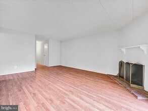 411 Conestoga Rd in Devon, PA - Building Photo - Building Photo