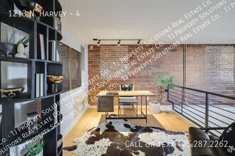 1213 N Harvey Ave-Unit -4 in Oklahoma City, OK - Building Photo - Building Photo