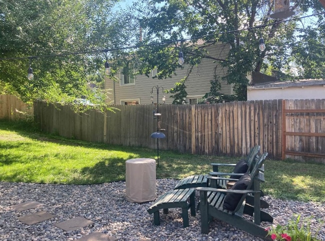 property at 238 W Burkitt St