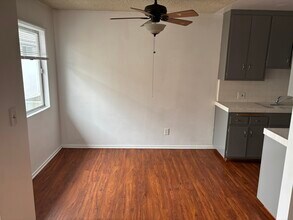 12766 Venice Blvd, Unit 8 in Los Angeles, CA - Building Photo - Building Photo