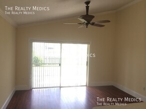 2719 Crane's Cove Dr in Kissimmee, FL - Building Photo - Building Photo