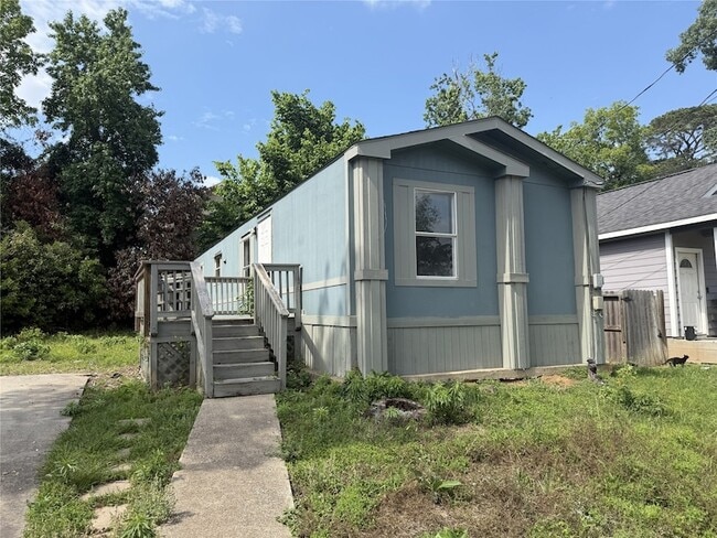 property at 16926 W Hammon