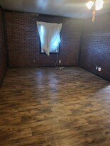 8636 Gina Ln, Unit 8636 b gina lane in Alvarado, TX - Building Photo