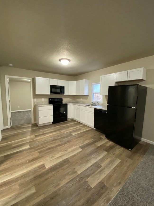 1207 Bundy St in Des Moines, IA - Building Photo - Building Photo