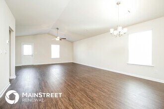 2524 Queen Bee Dr in Columbia, TN - Building Photo - Building Photo