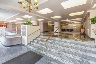 111 Mulberry St, Unit 4W in Newark, NJ - Foto de edificio - Building Photo