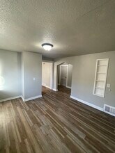 2608 N 40th St, Unit 2608a in Milwaukee, WI - Building Photo - Building Photo