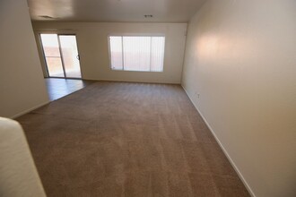 9960 Morpeth St in Las Vegas, NV - Building Photo - Building Photo