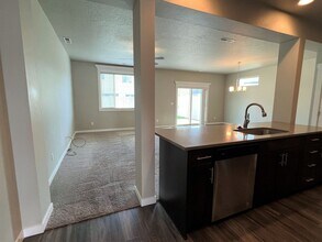 2209 E Sharptail St in Meridian, ID - Building Photo - Building Photo