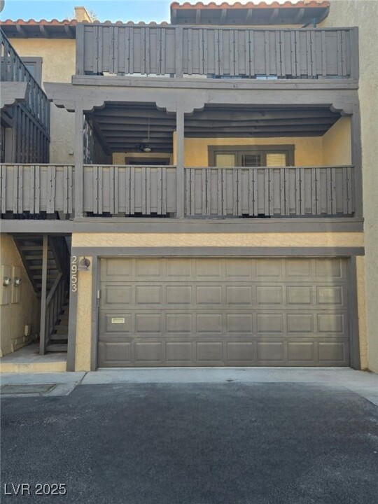 2953 Calle Grande in Las Vegas, NV - Building Photo