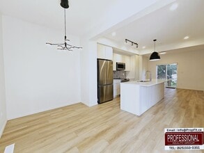 15708-15797 97 Ave NW in Edmonton, AB - Building Photo - Building Photo