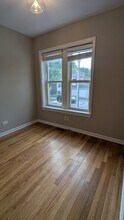 3745 W Argyle St in Chicago, IL - Building Photo - Building Photo