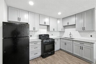 716 Hargest St in Prairie View, TX - Building Photo - Building Photo